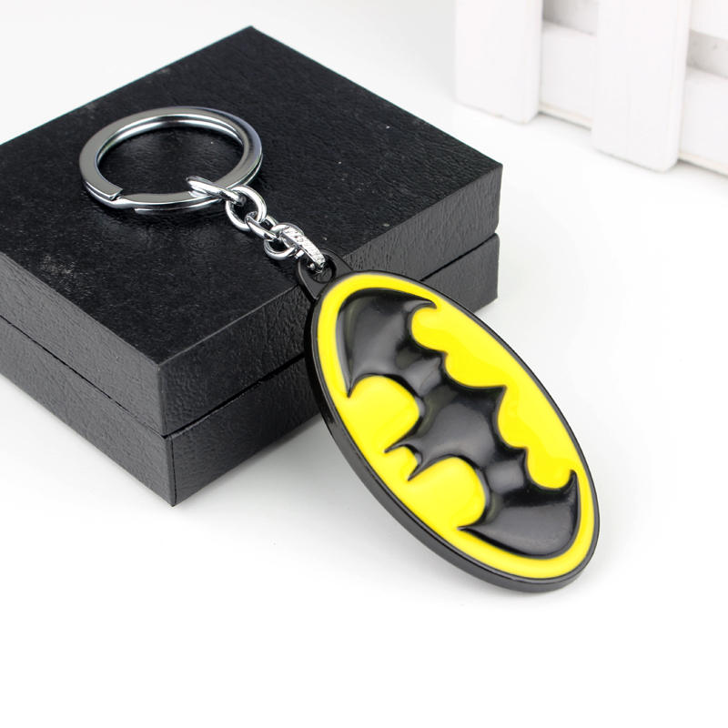 Chaveiro de metal oval preto e - Men Keychain Accessories avaliação e preço