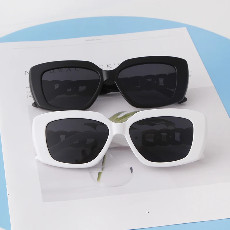 Moda marrom oco para fora ócul - Men'S Accessories In The 90S avaliação e preço